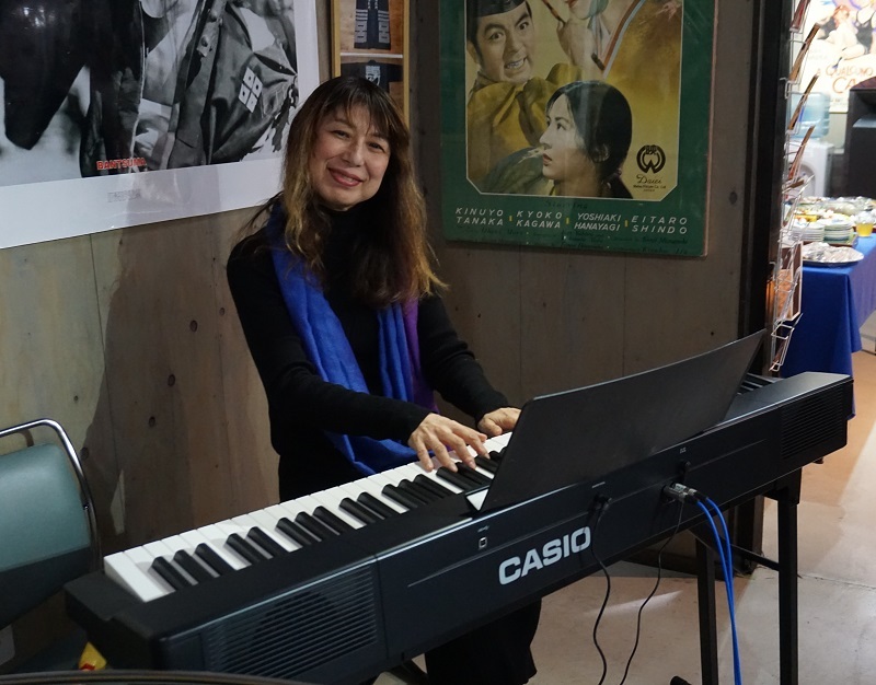 サイレント映画ピアニスト柳下美恵さんから「2017/2/25 ピアノdeシネマ報告」が届きました